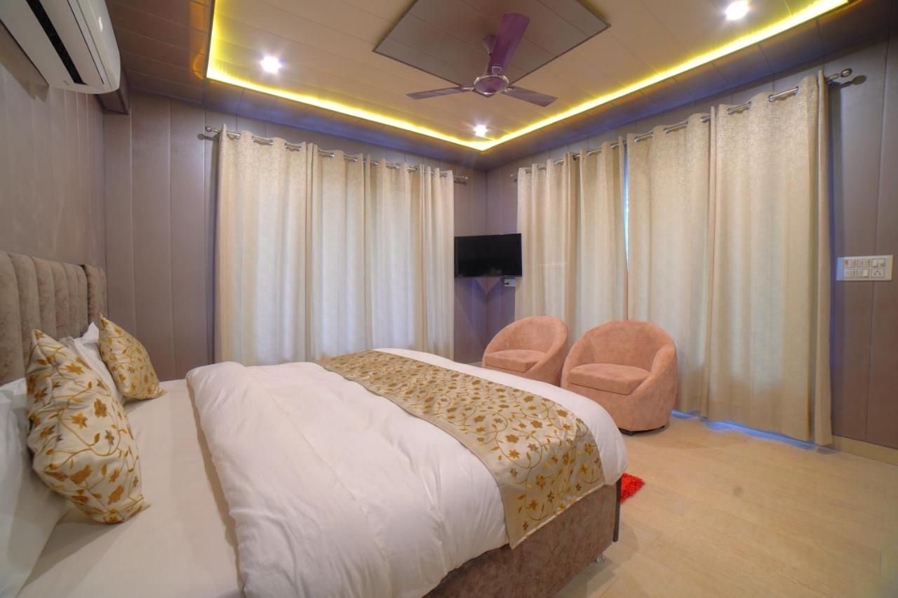 Yogved Hospitality & Resort Rišikéš Exteriér fotografie