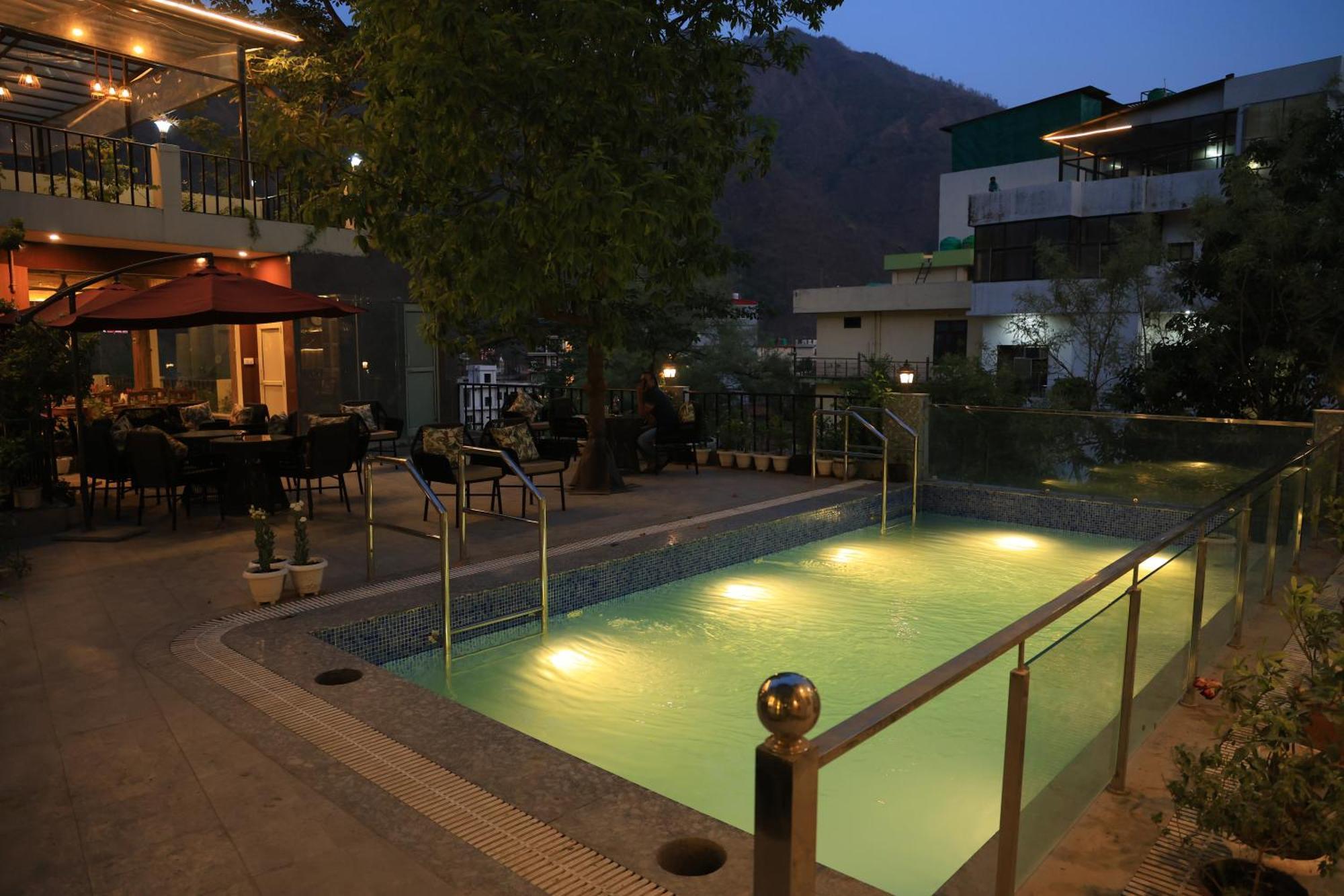 Yogved Hospitality & Resort Rišikéš Exteriér fotografie